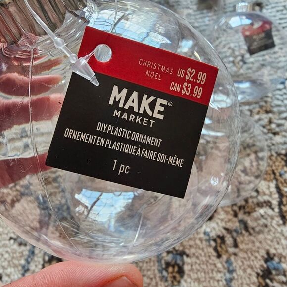 DIY Plastic Ornaments - Picture 4 of 4